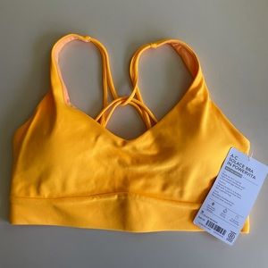 NWT Athleta Solace Bra in Powervita